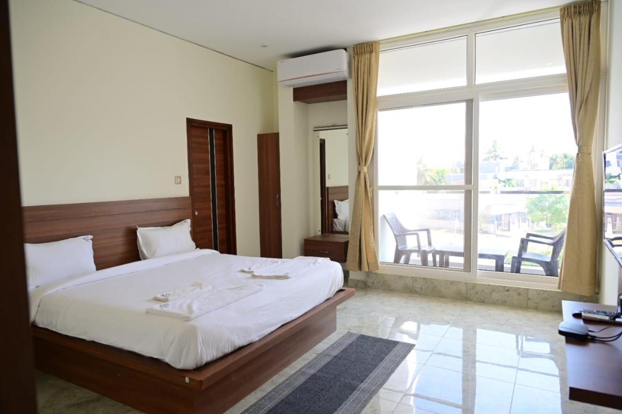 Kcg Residency Hotel ไมซอร์ ภายนอก รูปภาพ