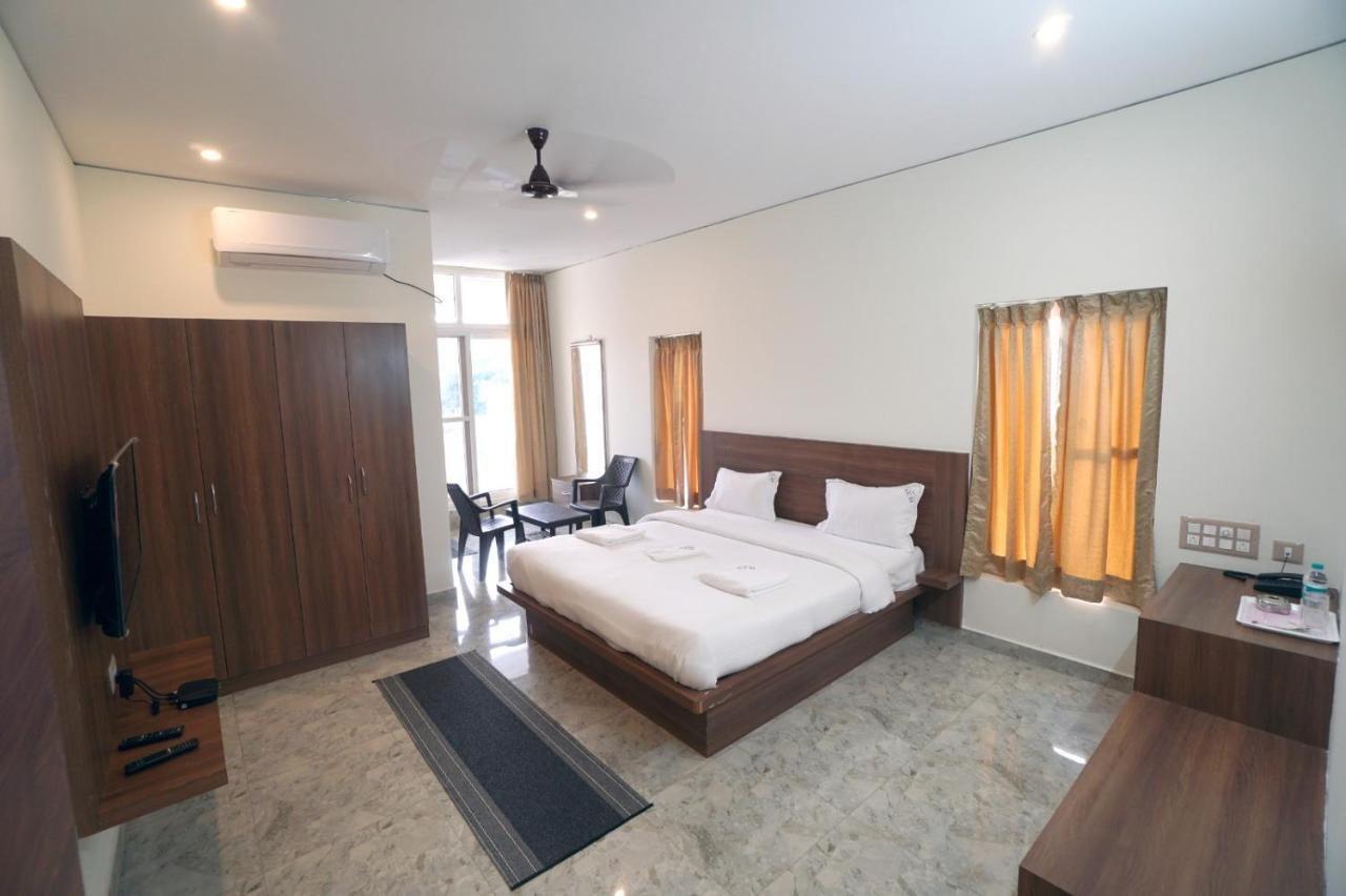 Kcg Residency Hotel ไมซอร์ ภายนอก รูปภาพ