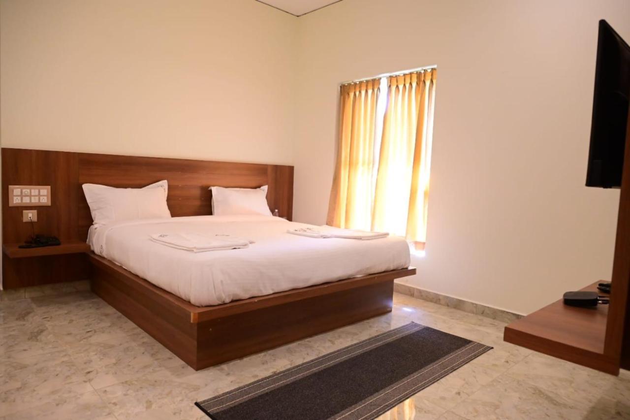 Kcg Residency Hotel ไมซอร์ ภายนอก รูปภาพ