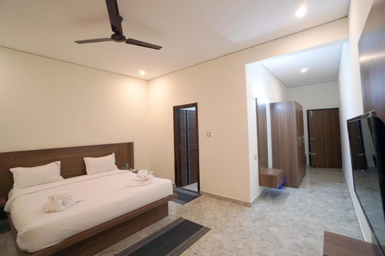 Kcg Residency Hotel ไมซอร์ ภายนอก รูปภาพ