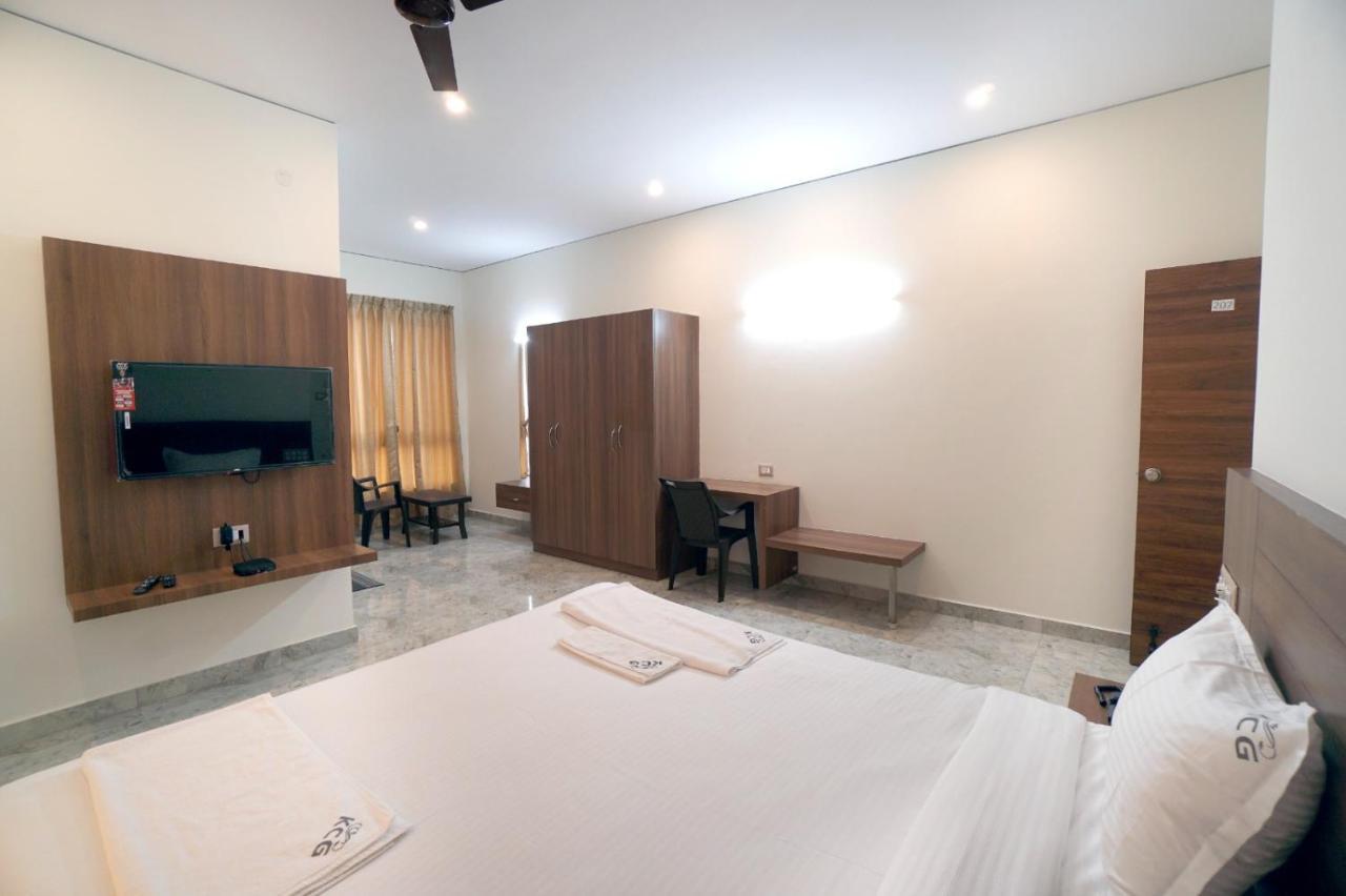 Kcg Residency Hotel ไมซอร์ ภายนอก รูปภาพ