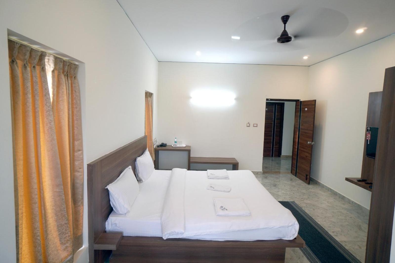Kcg Residency Hotel ไมซอร์ ภายนอก รูปภาพ